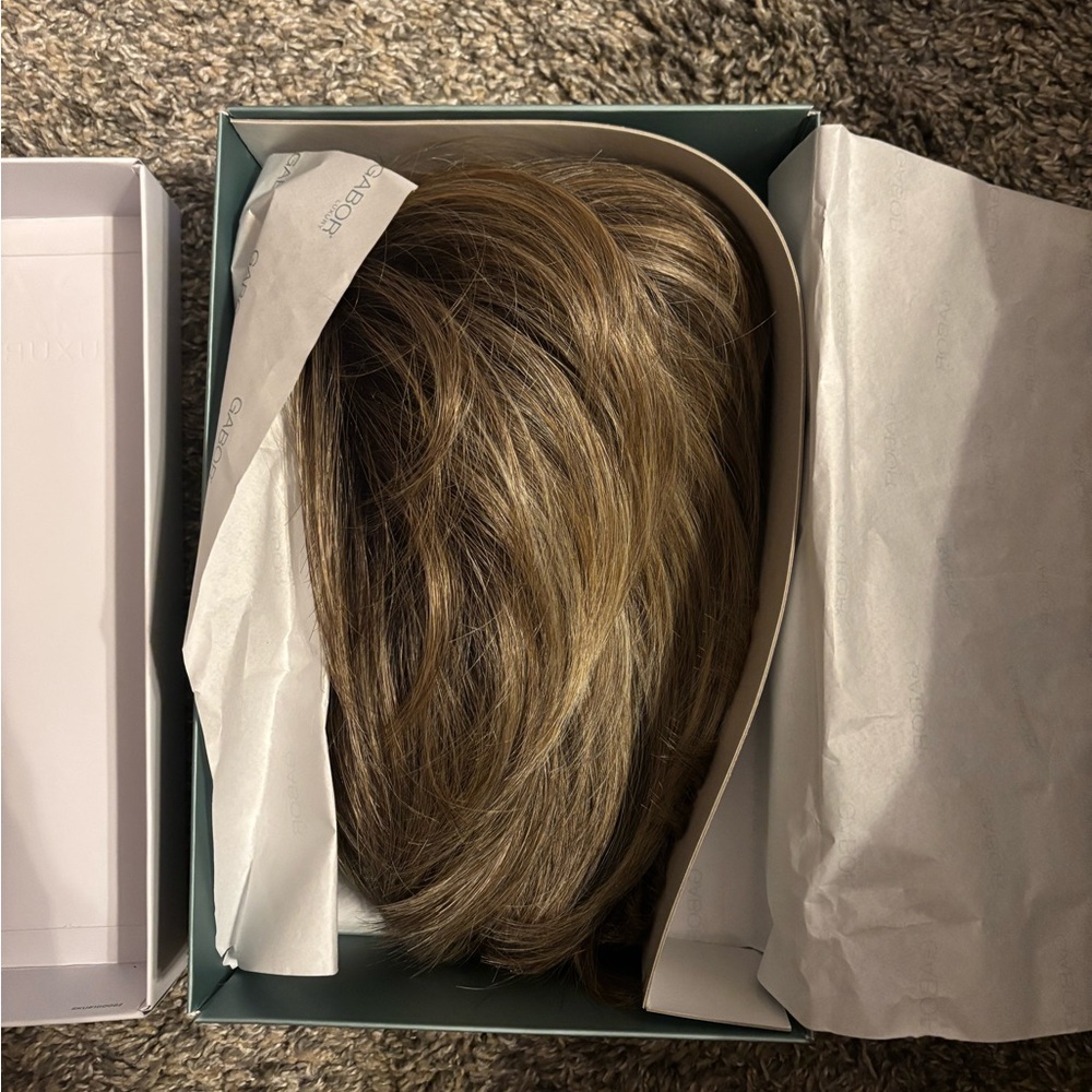 Elegant Brown Hair Wig